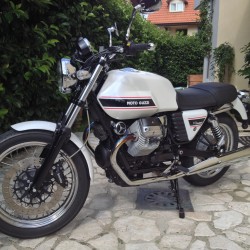 Moto Guzzi V7 Classic